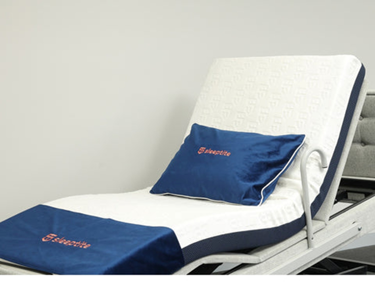 Voyager Shield Mattress HOME