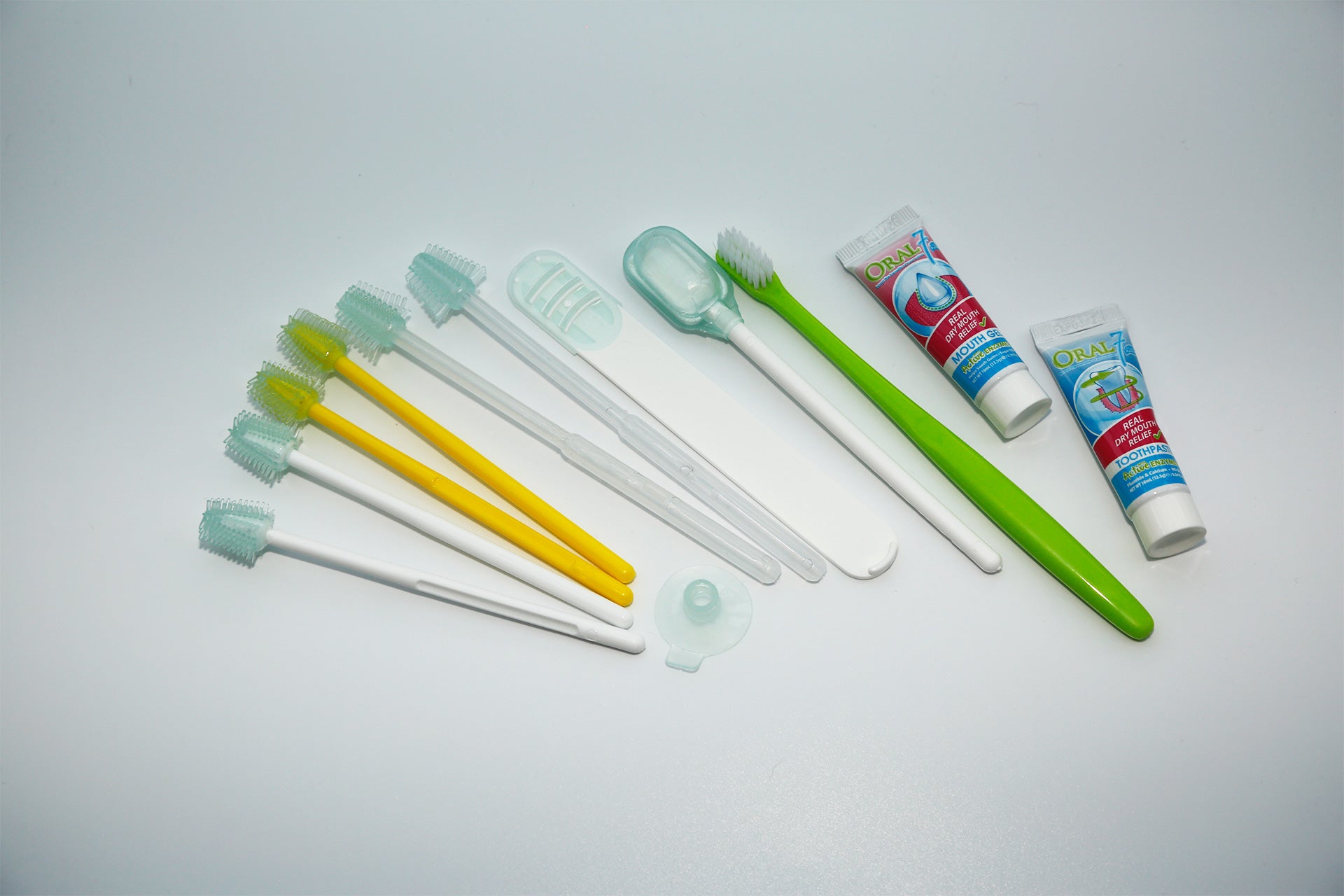Day Mouthcare Kit
